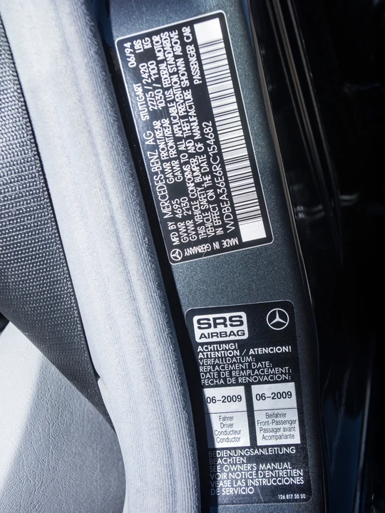 1994 Mercedes-Benz 500E & E500 - Image 11 of 28