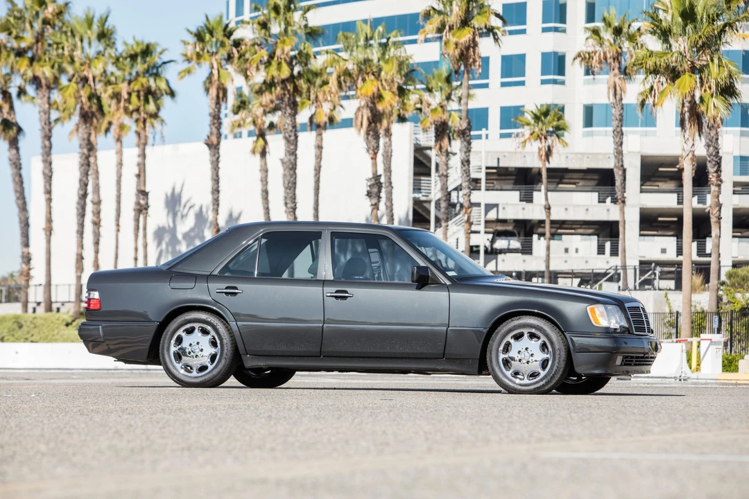 1994 Mercedes-Benz 500E & E500 - Image 28 of 28