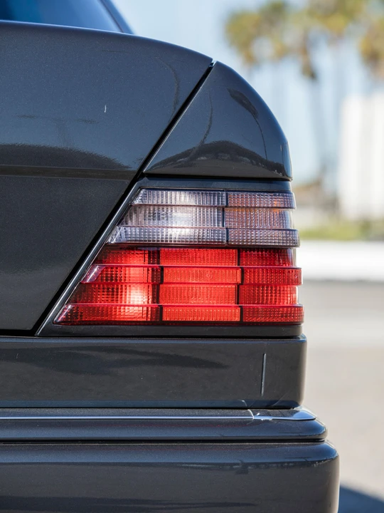 1994 Mercedes-Benz 500E & E500 - Image 23 of 28
