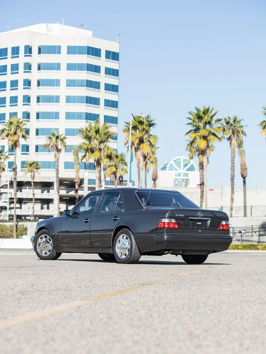 1994 Mercedes-Benz 500E & E500 - Image 5 of 28