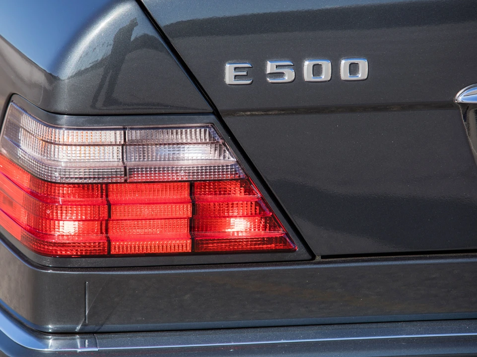 1994 Mercedes-Benz 500E & E500 - Image 24 of 28