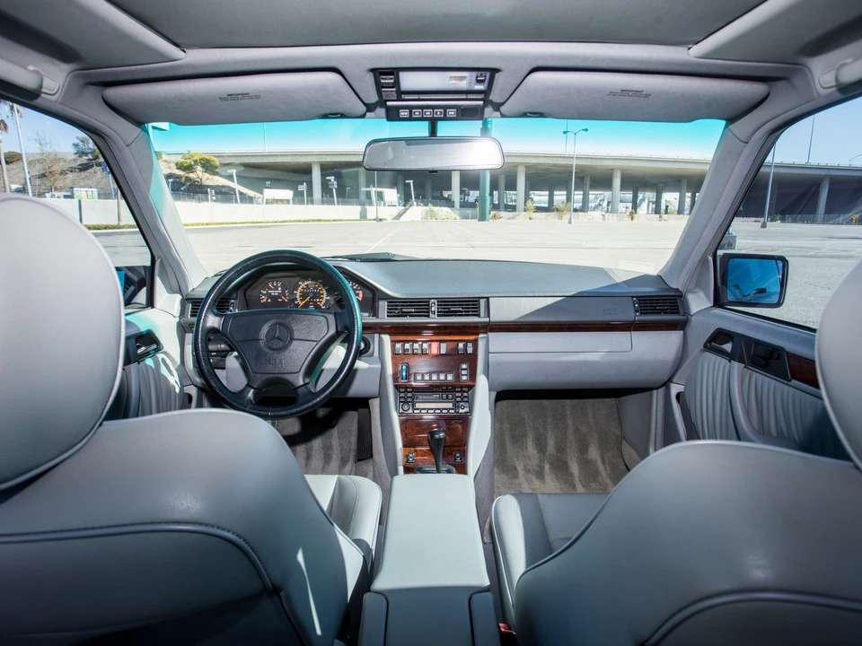 1994 Mercedes-Benz 500E & E500 - Image 17 of 28