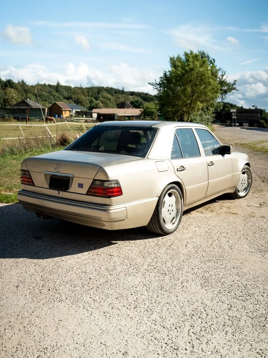 1994 Mercedes-Benz 500E & E500 - Image 4 of 31