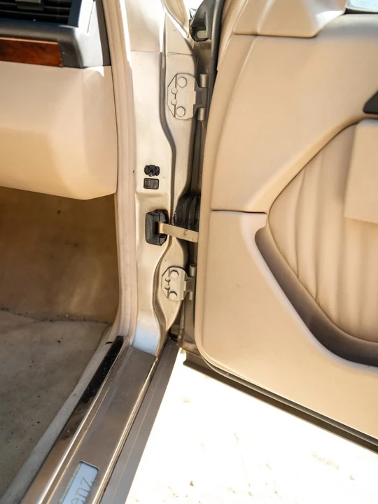 1994 Mercedes-Benz 500E & E500 - Image 11 of 31