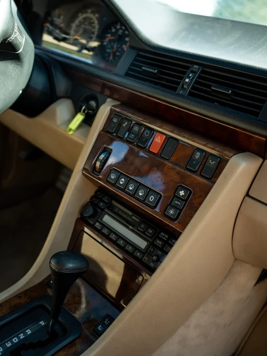 1994 Mercedes-Benz 500E & E500 - Image 13 of 31