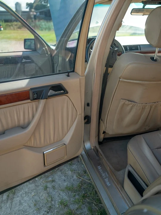 1994 Mercedes-Benz 500E & E500 - Image 30 of 31
