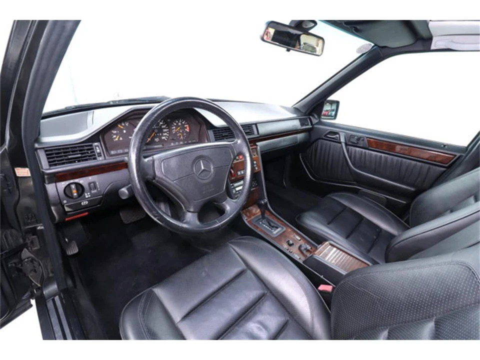 1994 Mercedes-Benz 500E & E500 - Image 9 of 31