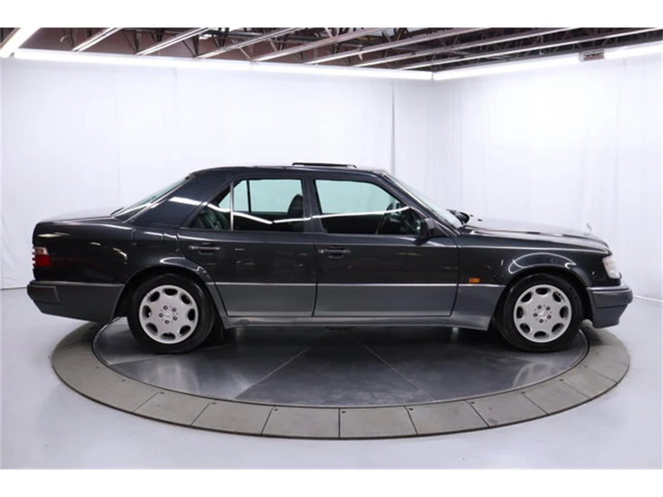1994 Mercedes-Benz 500E & E500 - Image 8 of 31