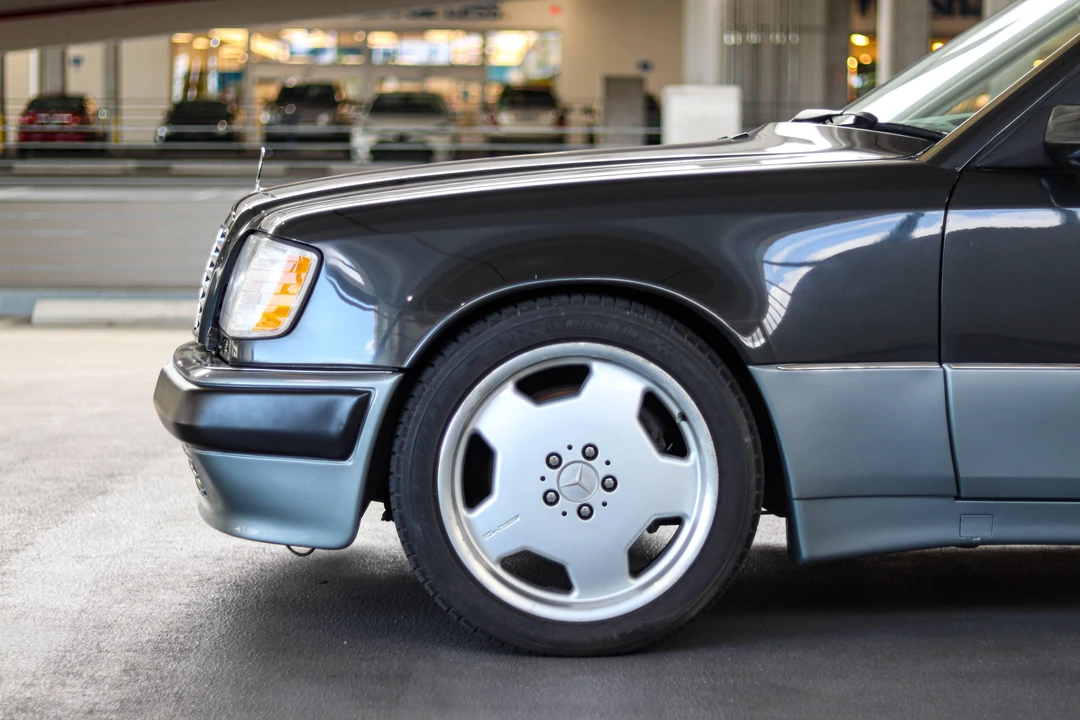 1994 Mercedes-Benz 500E & E500 - Image 13 of 15
