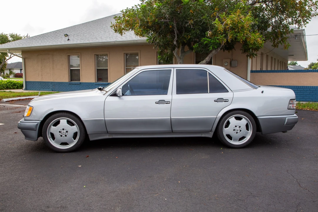1994 Mercedes-Benz 500E & E500 - Image 3 of 31