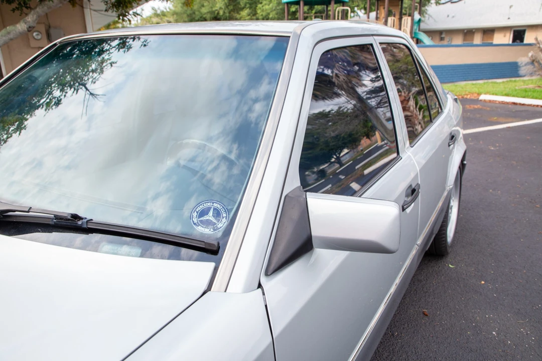 1994 Mercedes-Benz 500E & E500 - Image 19 of 31