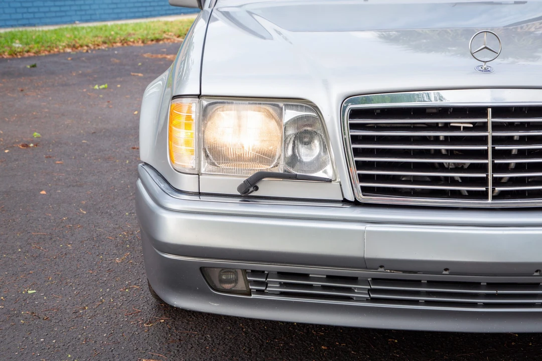 1994 Mercedes-Benz 500E & E500 - Image 15 of 31