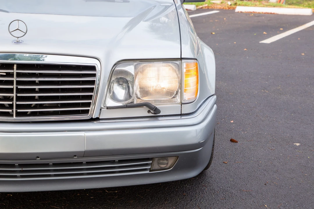 1994 Mercedes-Benz 500E & E500 - Image 16 of 31