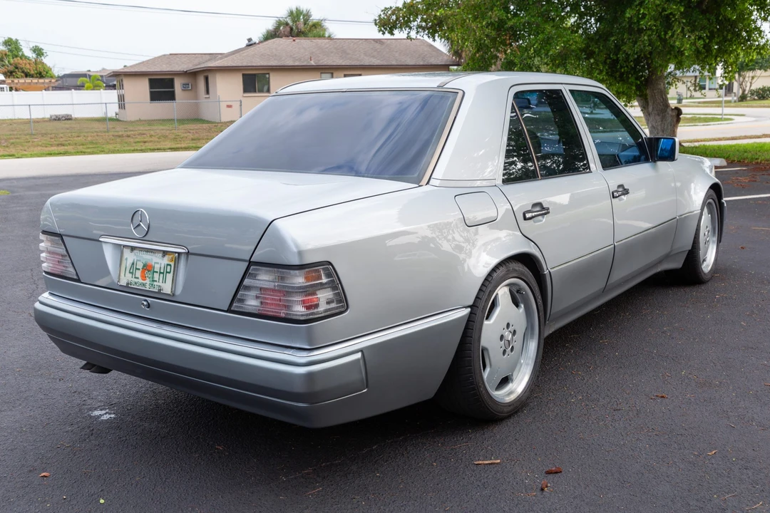 1994 Mercedes-Benz 500E & E500 - Image 7 of 31