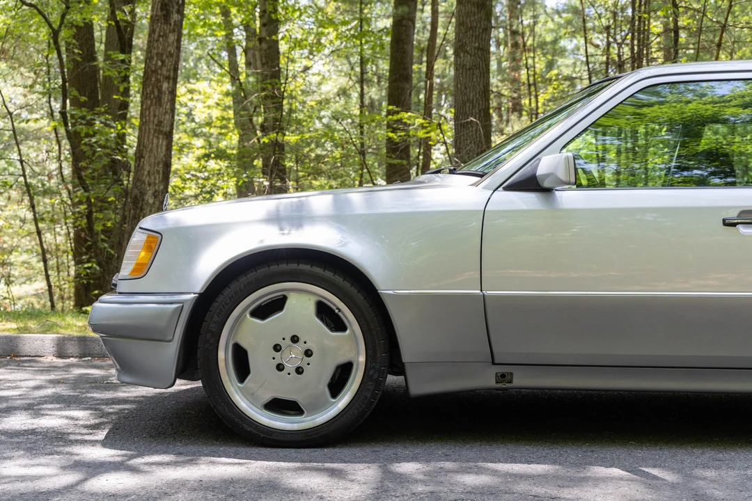 1994 Mercedes-Benz 500E & E500 - Image 18 of 31