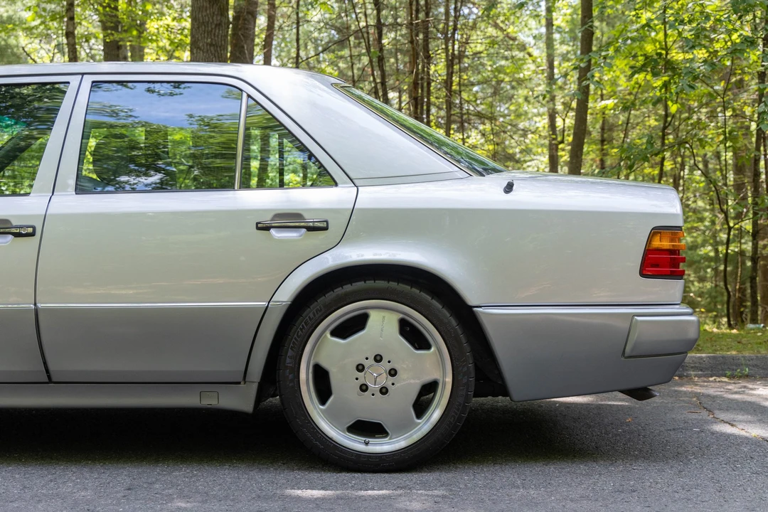1994 Mercedes-Benz 500E & E500 - Image 19 of 31