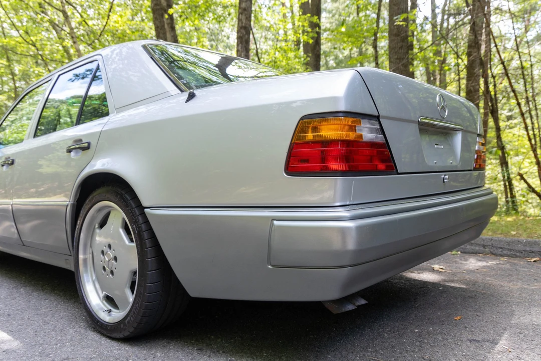 1994 Mercedes-Benz 500E & E500 - Image 29 of 31