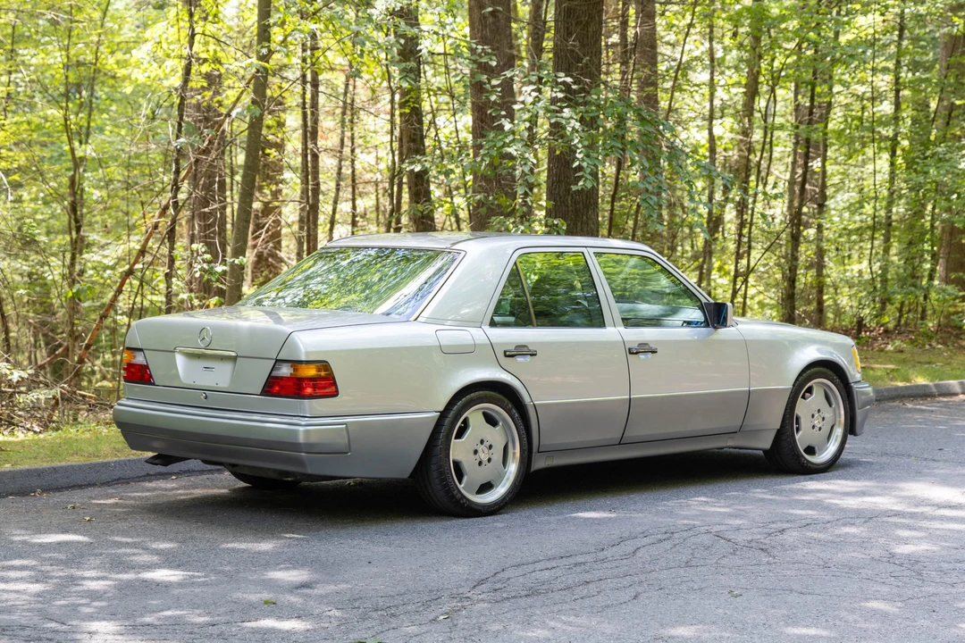 1994 Mercedes-Benz 500E & E500 - Image 8 of 31