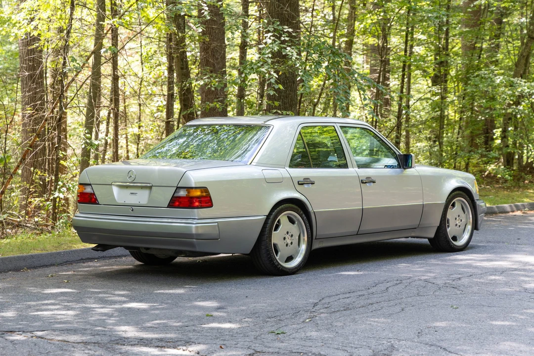 1994 Mercedes-Benz 500E & E500 - Image 9 of 31