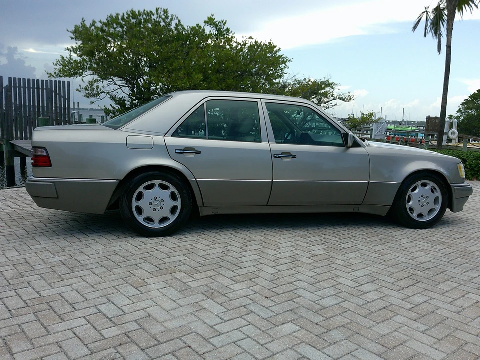 1994 Mercedes-Benz 500E & E500 - Image 27 of 31