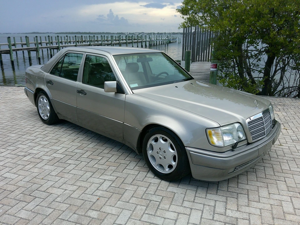 1994 Mercedes-Benz 500E & E500 - Image 19 of 31