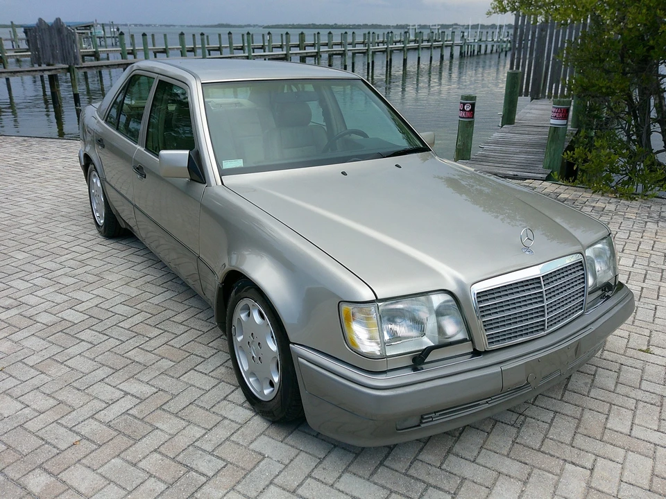1994 Mercedes-Benz 500E & E500 - Image 15 of 31