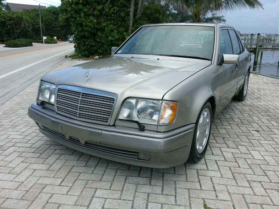 1994 Mercedes-Benz 500E & E500 - Image 7 of 31