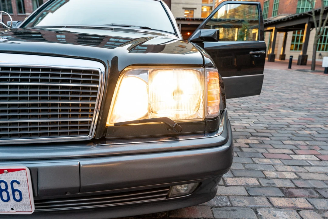 1994 Mercedes-Benz 500E & E500 - Image 26 of 31
