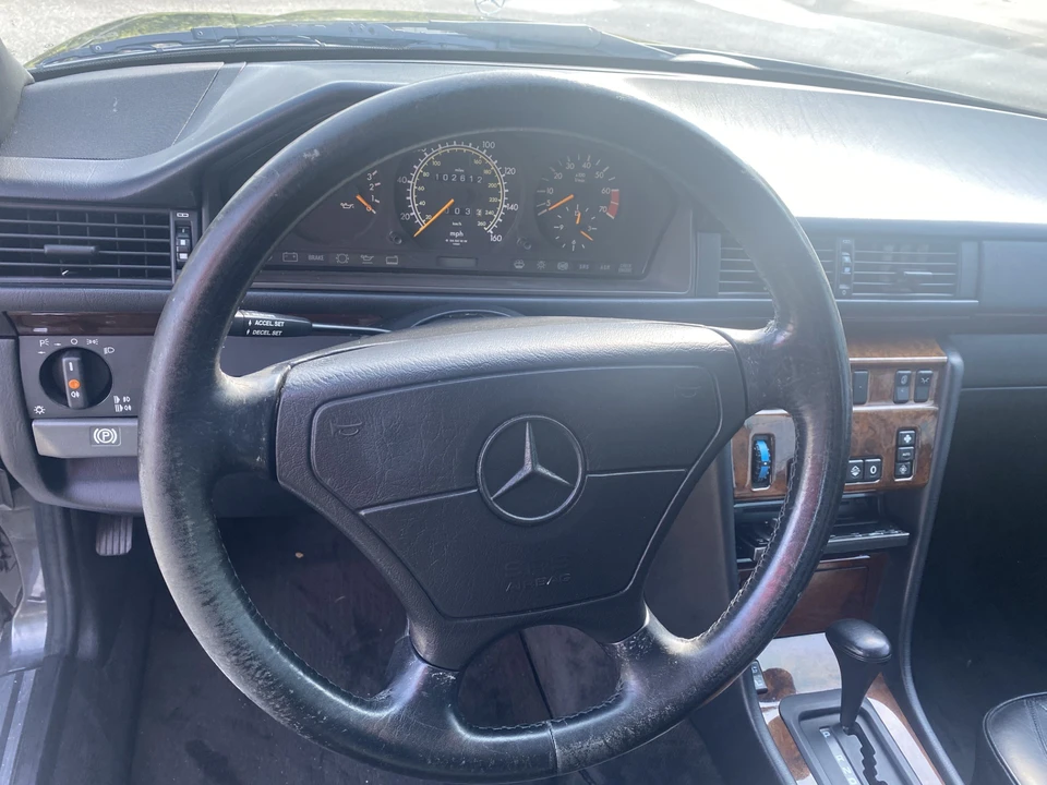 1994 Mercedes-Benz 500E & E500 - Image 30 of 31