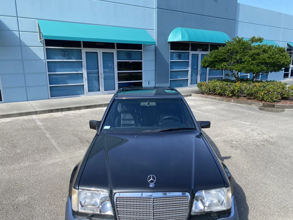 1994 Mercedes-Benz 500E & E500 - Image 15 of 31