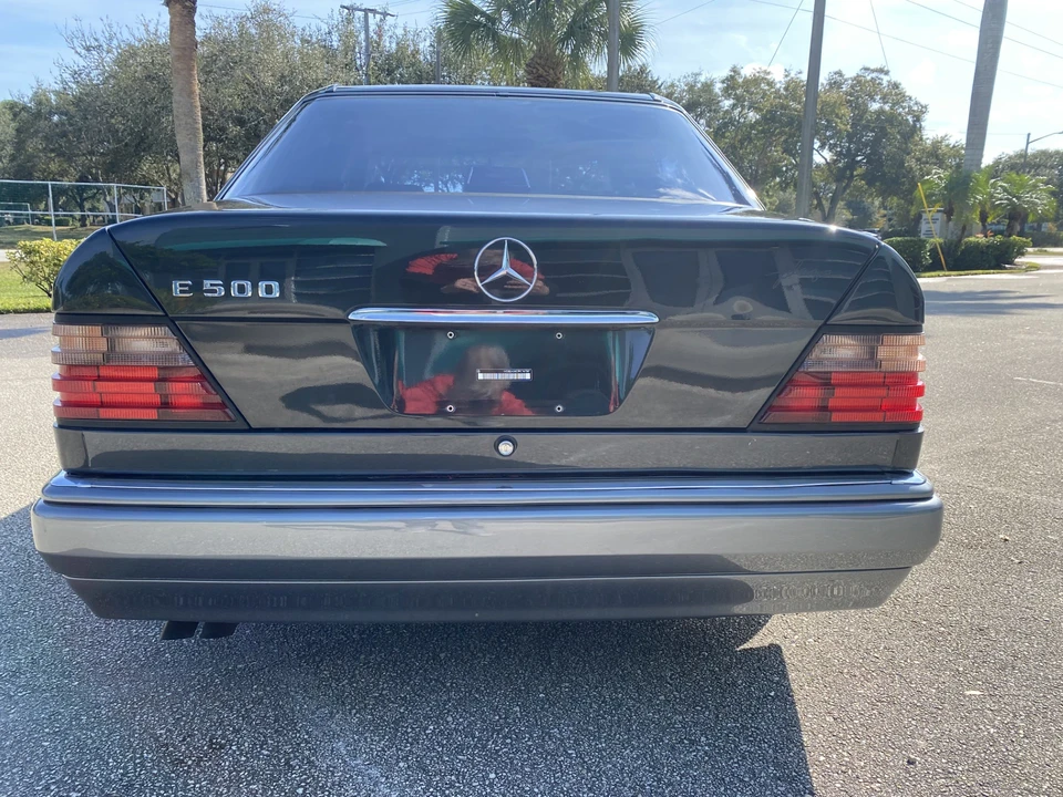 1994 Mercedes-Benz 500E & E500 - Image 8 of 31