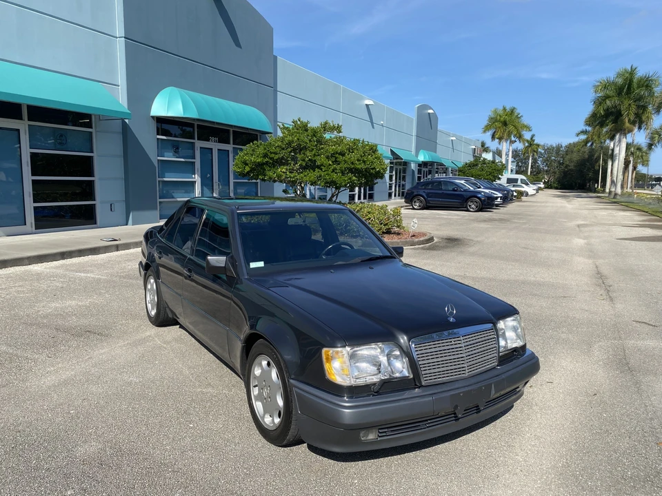 1994 Mercedes-Benz 500E & E500 - Image 13 of 31