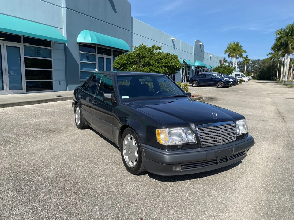 1994 Mercedes-Benz 500E & E500 - Image 14 of 31