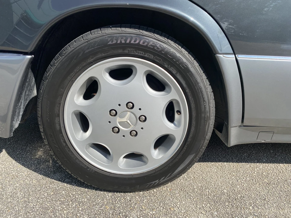 1994 Mercedes-Benz 500E & E500 - Image 22 of 31