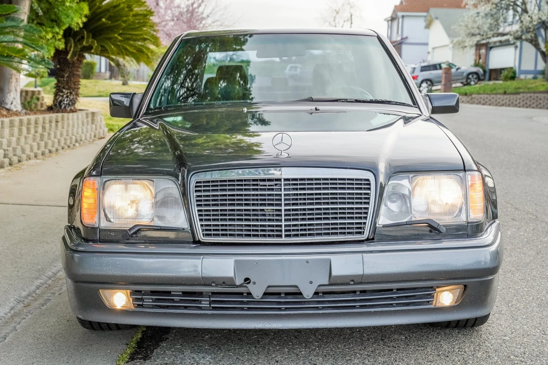 1994 Mercedes-Benz 500E & E500 - Image 13 of 31