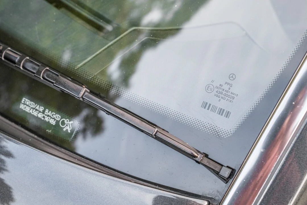 1994 Mercedes-Benz 500E & E500 - Image 26 of 31
