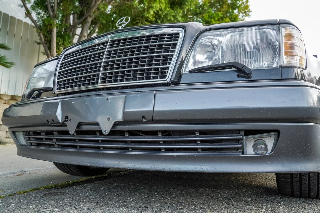 1994 Mercedes-Benz 500E & E500 - Image 14 of 31