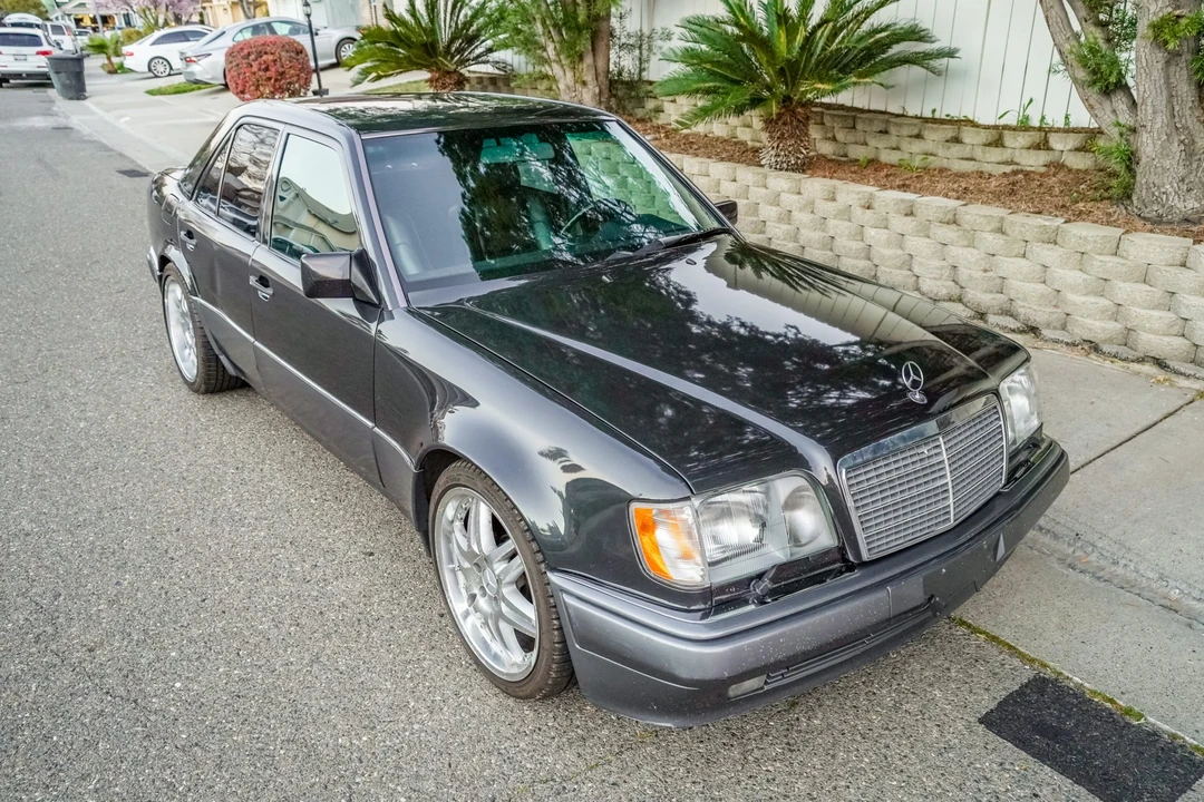 1994 Mercedes-Benz 500E & E500 - Image 10 of 31