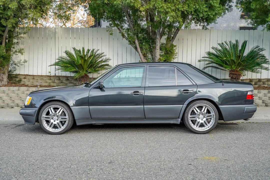 1994 Mercedes-Benz 500E & E500 - Image 3 of 31