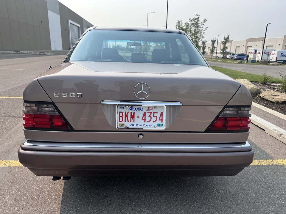 1994 Mercedes-Benz 500E & E500 - Image 9 of 31