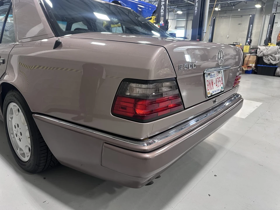 1994 Mercedes-Benz 500E & E500 - Image 30 of 31
