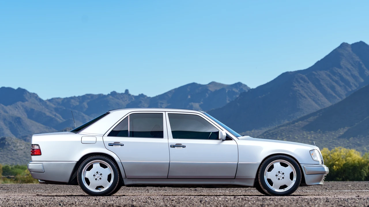 1994 Mercedes-Benz 500E & E500 - Image 17 of 31