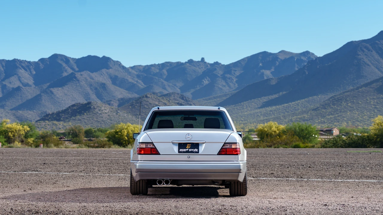 1994 Mercedes-Benz 500E & E500 - Image 10 of 31