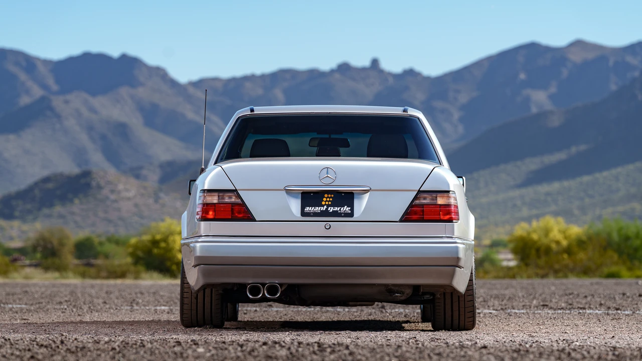 1994 Mercedes-Benz 500E & E500 - Image 11 of 31