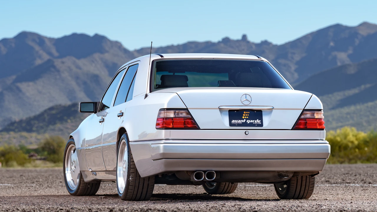 1994 Mercedes-Benz 500E & E500 - Image 9 of 31