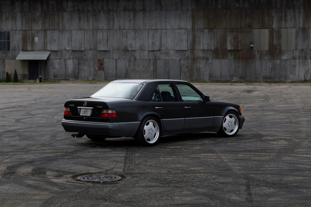1994 Mercedes-Benz 500E & E500 - Image 17 of 31