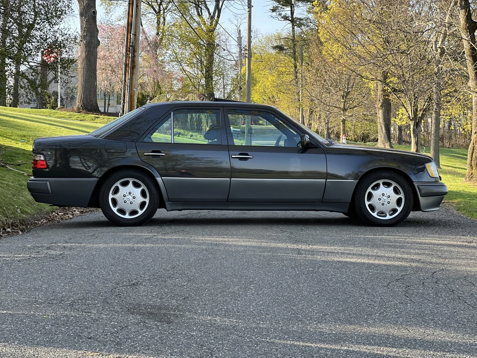 1994 Mercedes-Benz 500E & E500 - Image 22 of 31