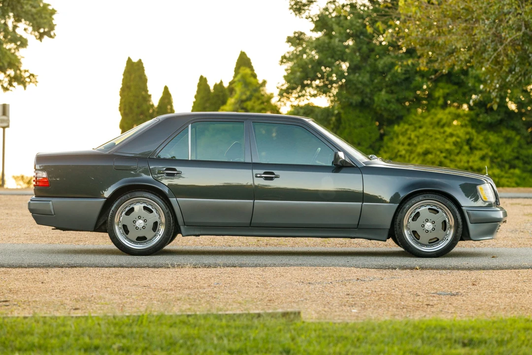 1994 Mercedes-Benz 500E & E500 - Image 13 of 31
