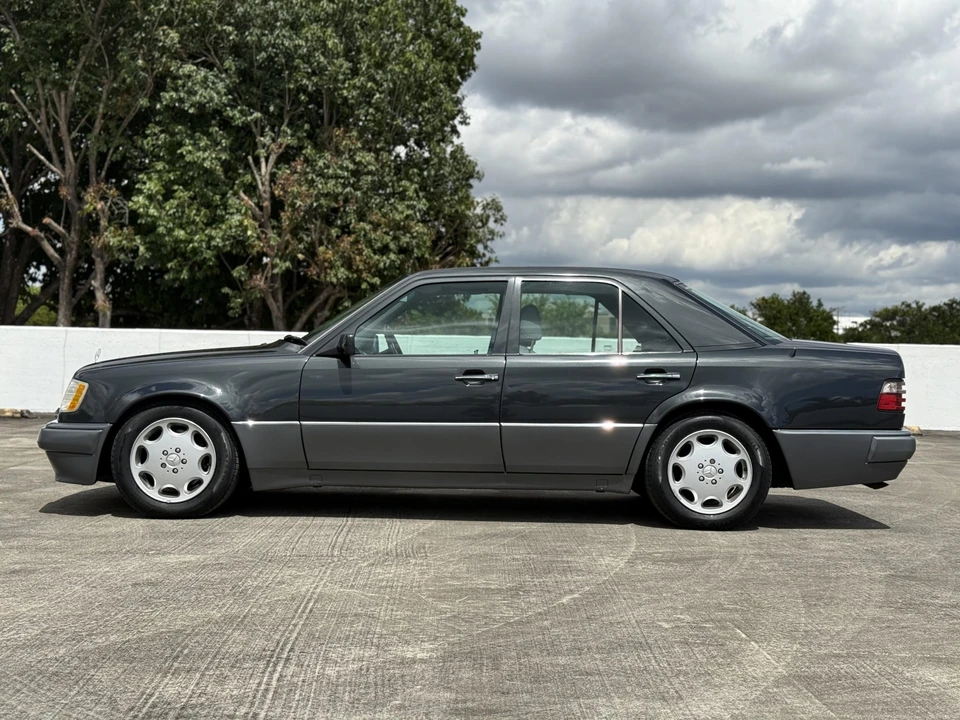 1994 Mercedes-Benz 500E & E500 - Image 11 of 31