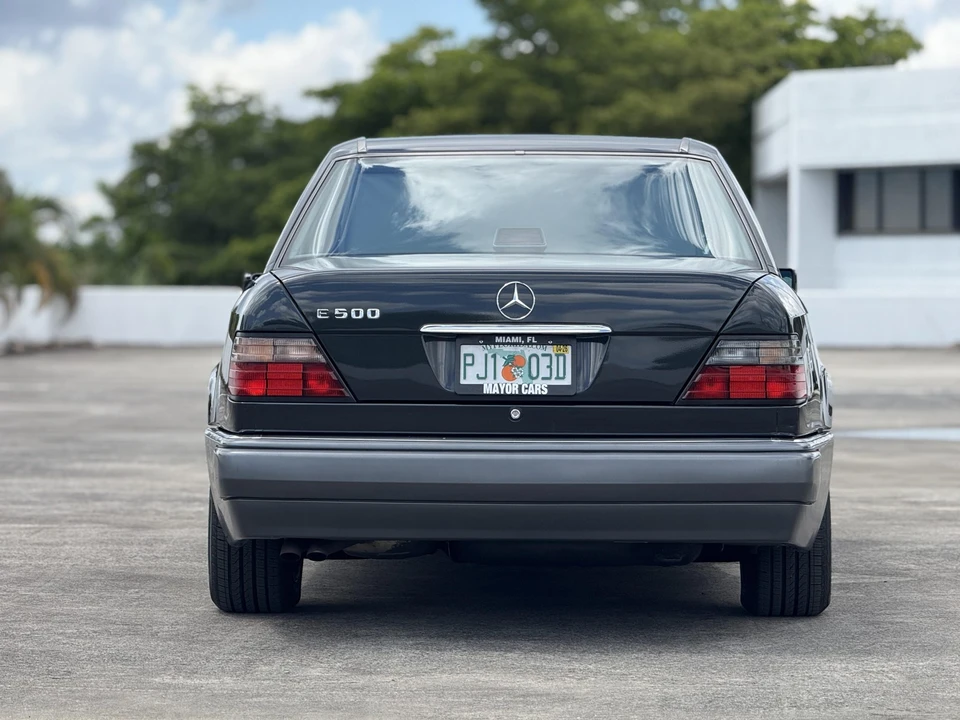 1994 Mercedes-Benz 500E & E500 - Image 8 of 31